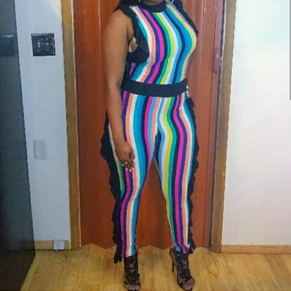🅱Multi Color Gamarra Ruffle Jumpsuit - Picture 5 of 6